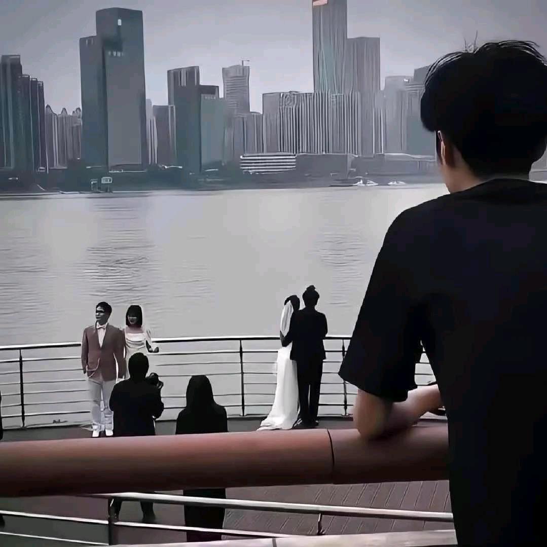 鳄鱼身法E创始人