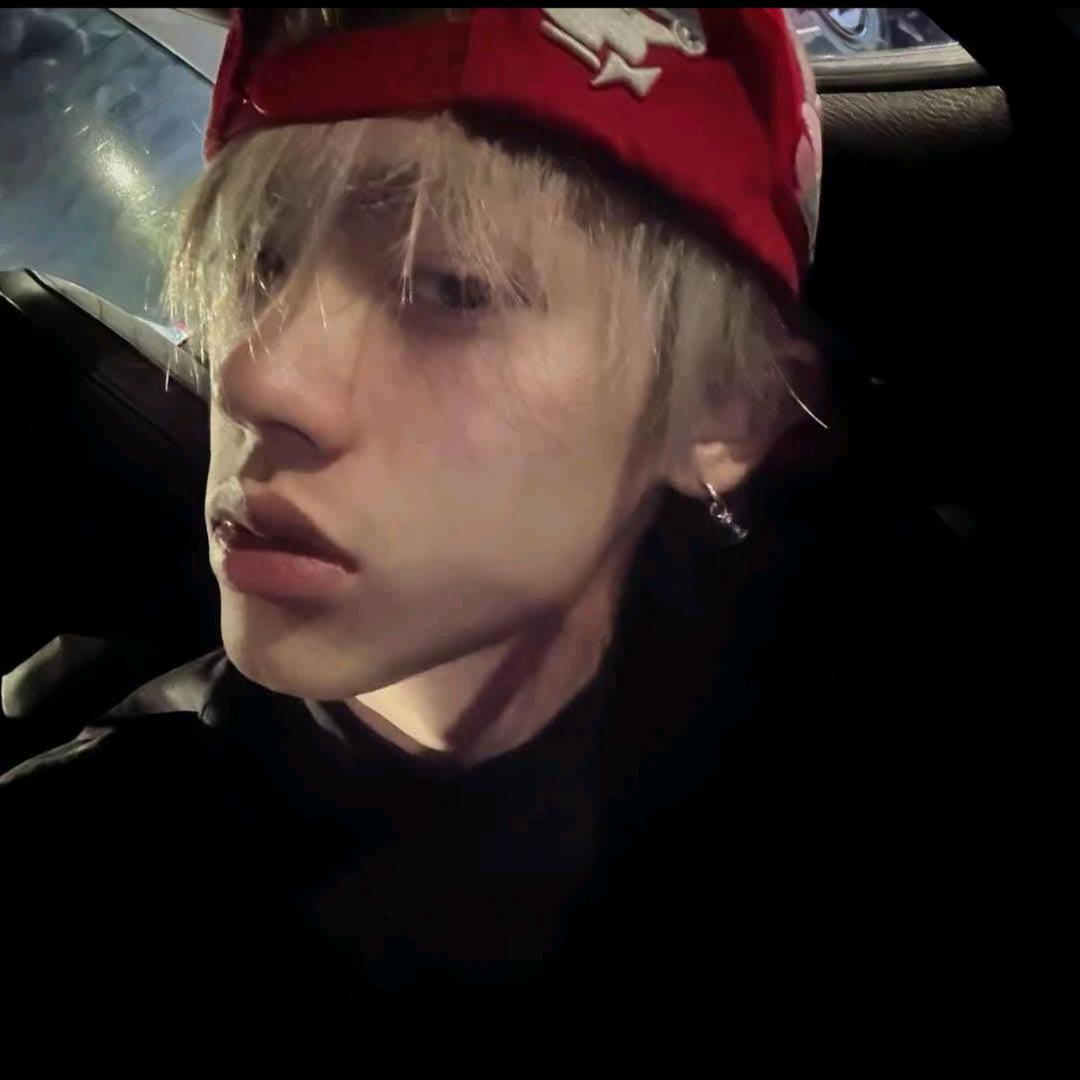 就差一点变成帅哥