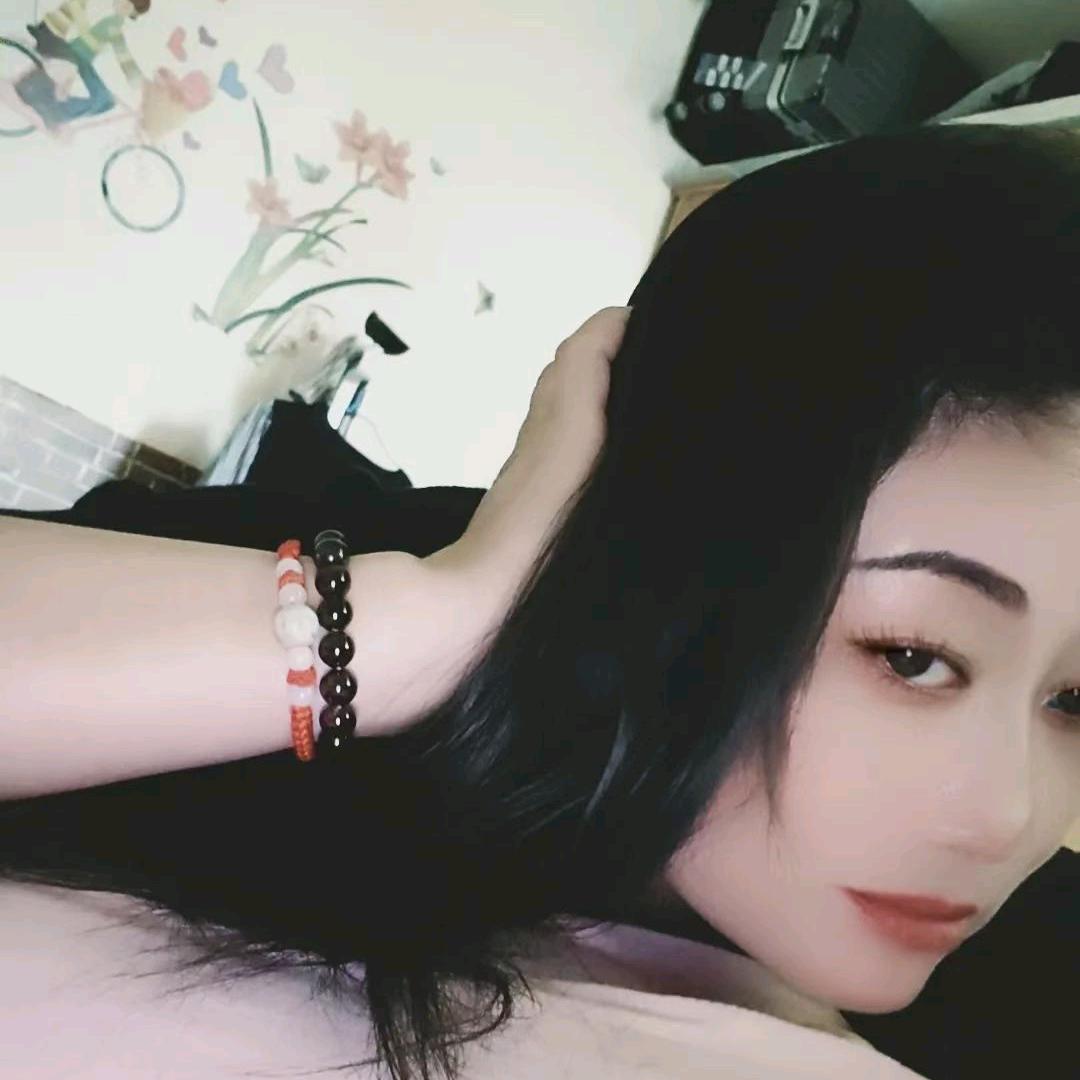 小龙女🐝🐝🐝🐝🐝🐝