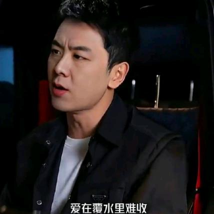 陳启飞扬