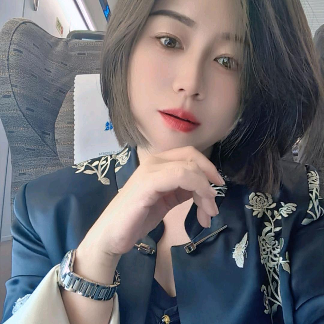 小凤儿🌻