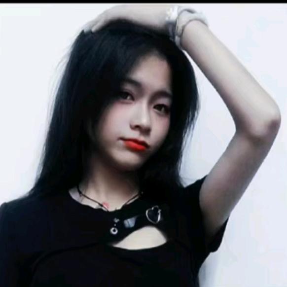 桃纭