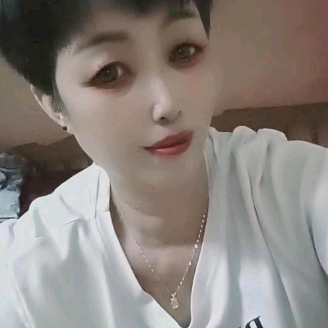 芳芳姐。晚上8.20开播小号