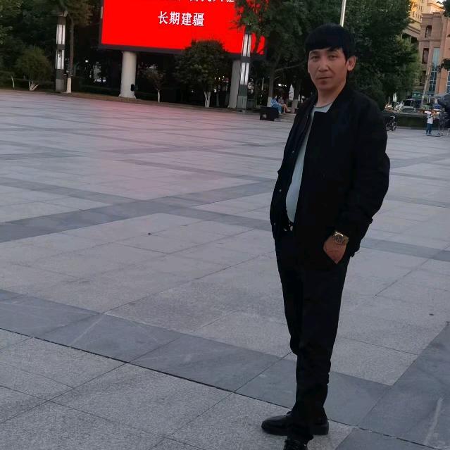 热斯  :  tks  。。