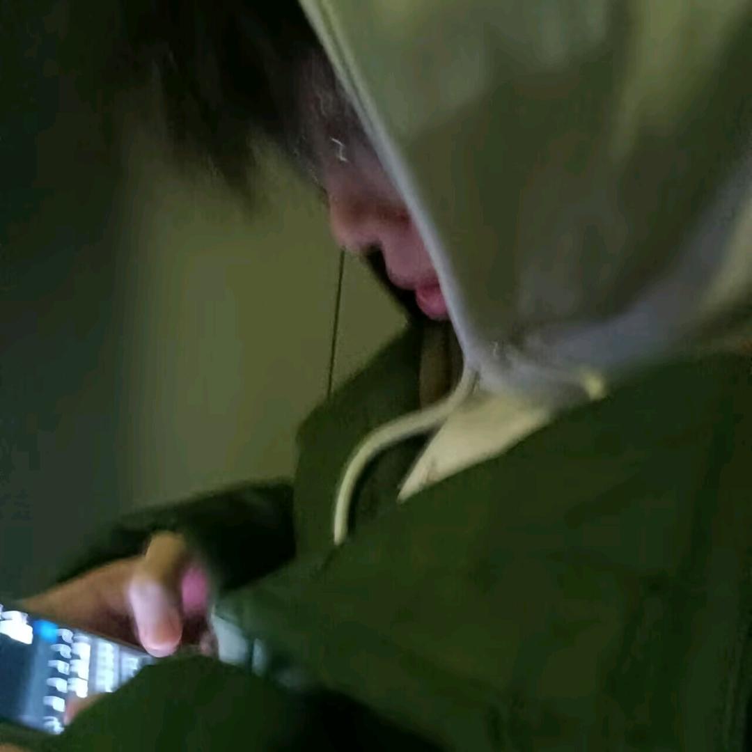 *吹泡泡.