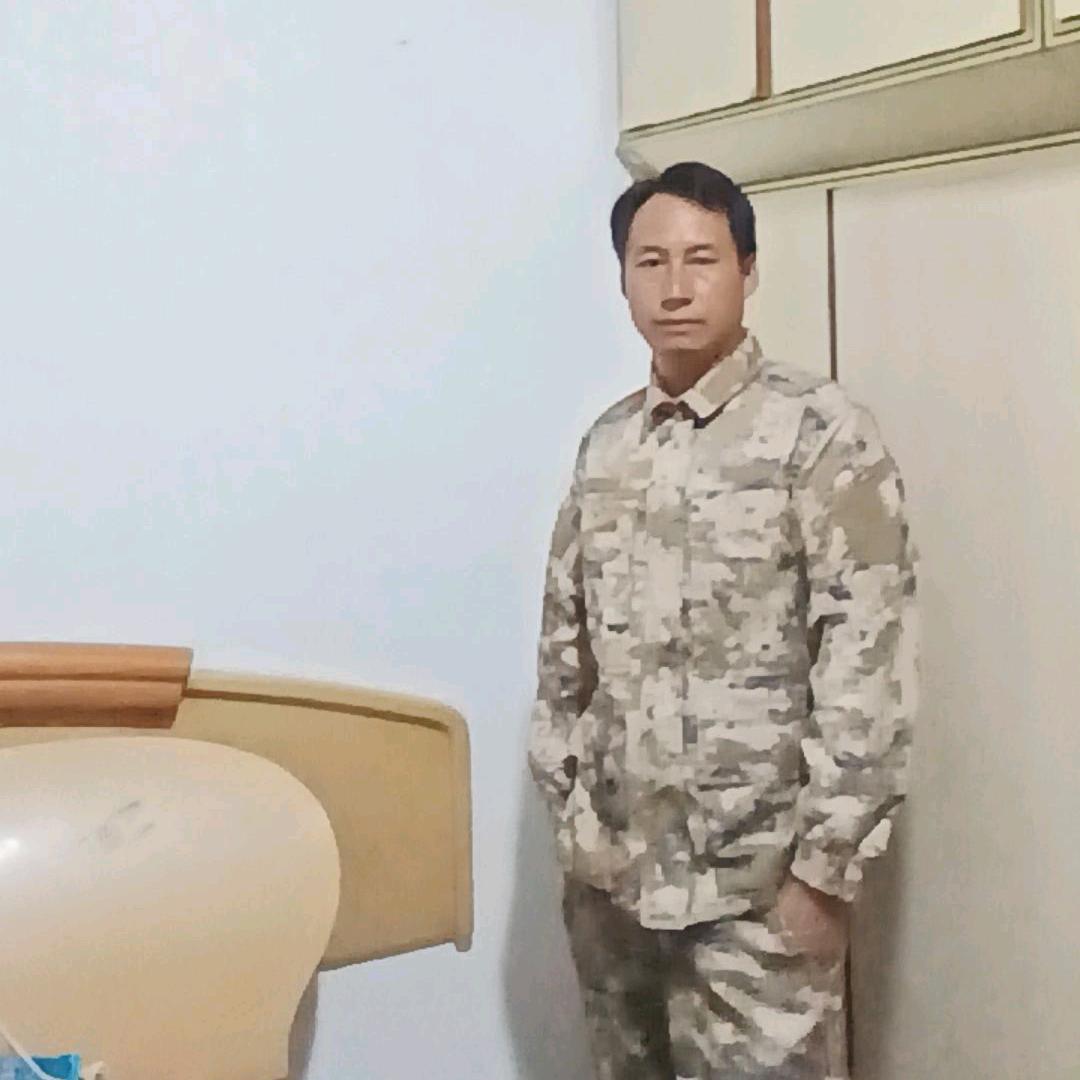 🐉物是人非🐉