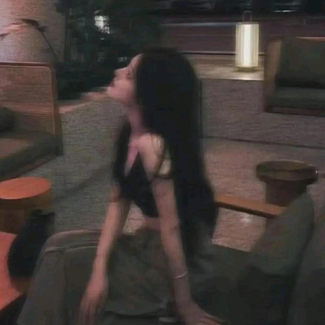 久伴.
