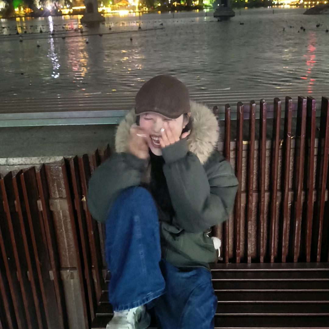 开叮叮车撞你