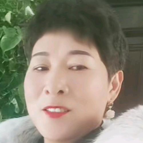 两个孙女的奶奶(不要连赞)