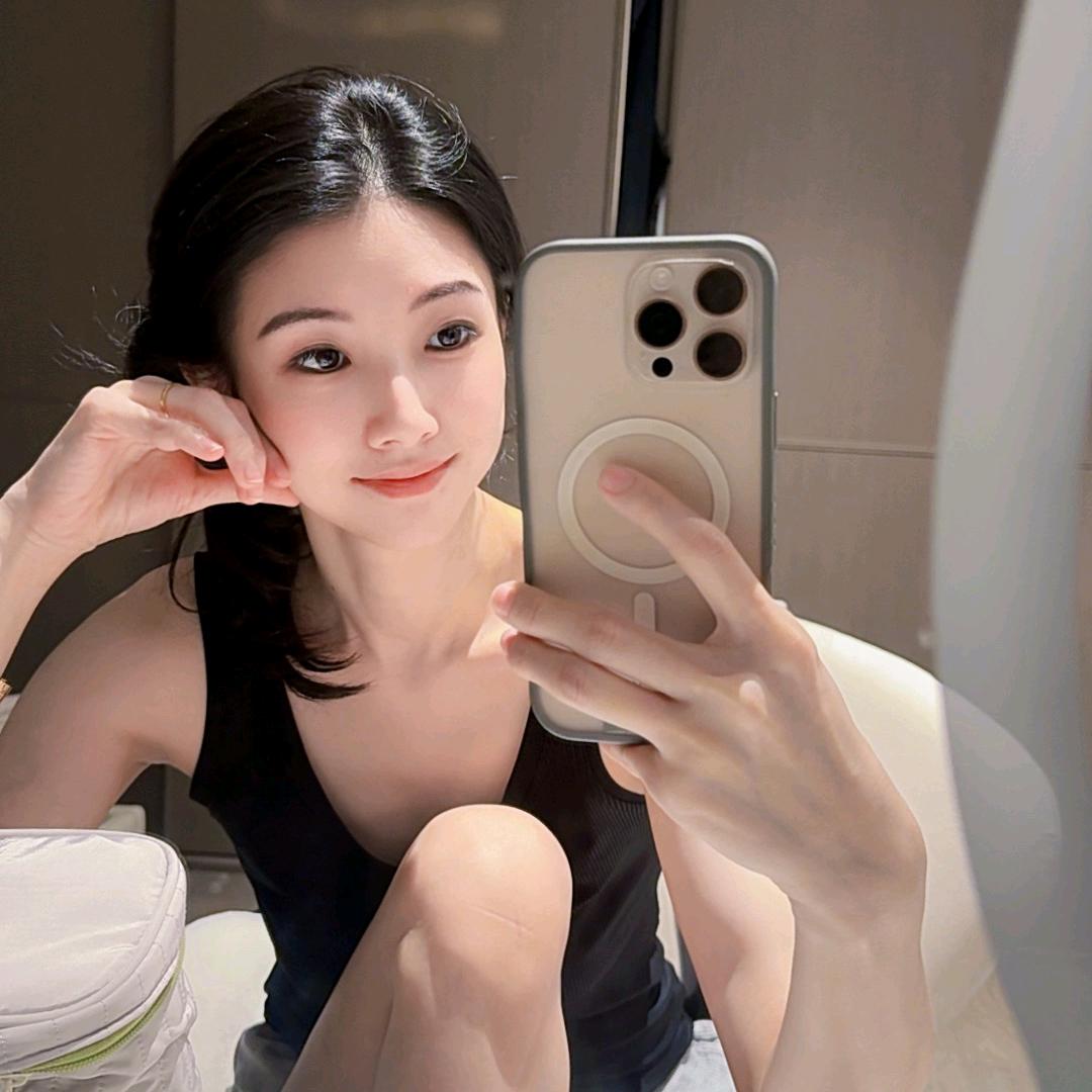 深圳南油西西～精致女装