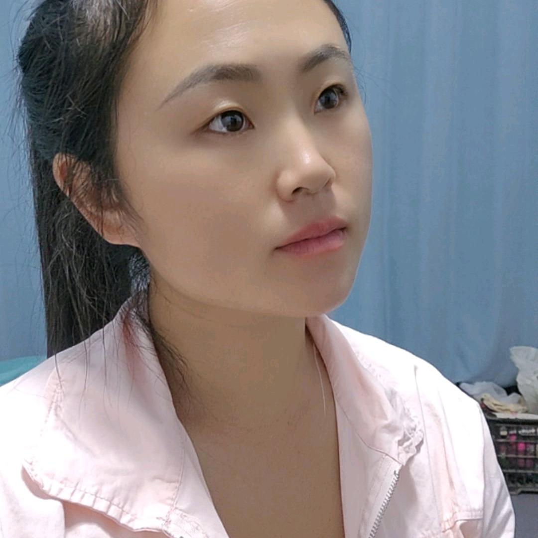 豆腐西施小李
