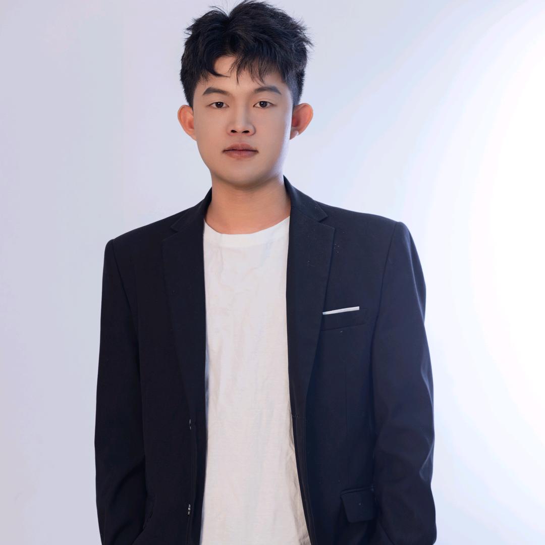 奶茶续命师”🥤