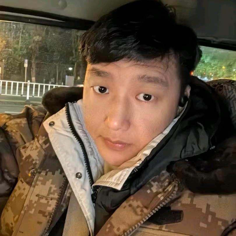 🌈八个鸭卤🌈