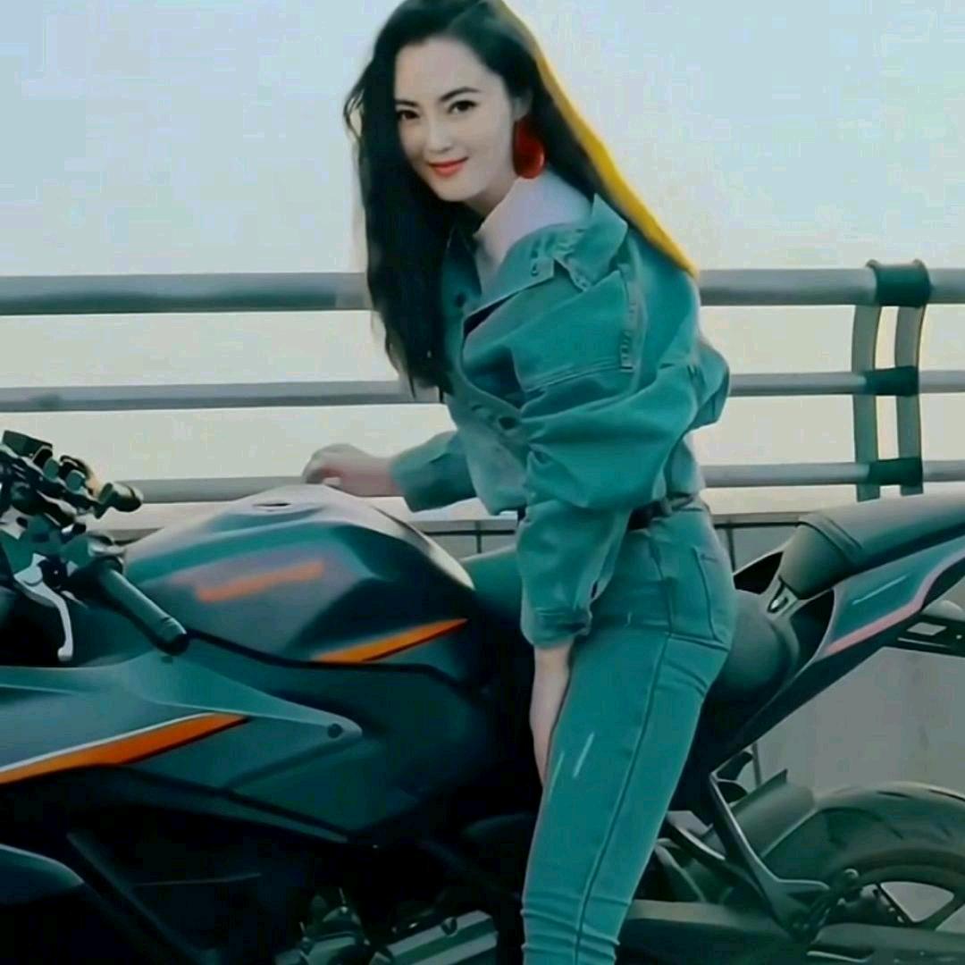 小千尾玉狐