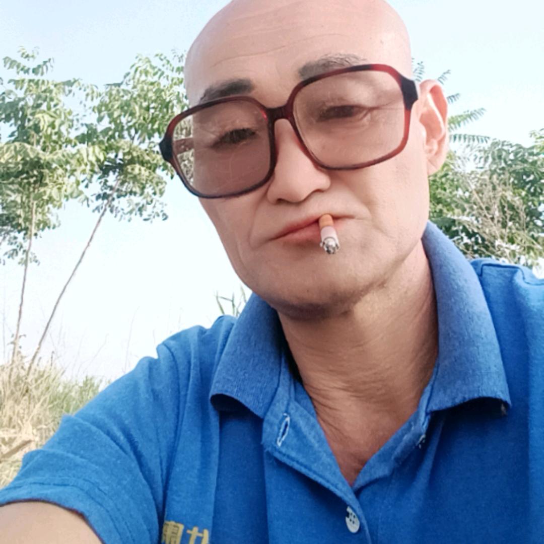 放羊老汉