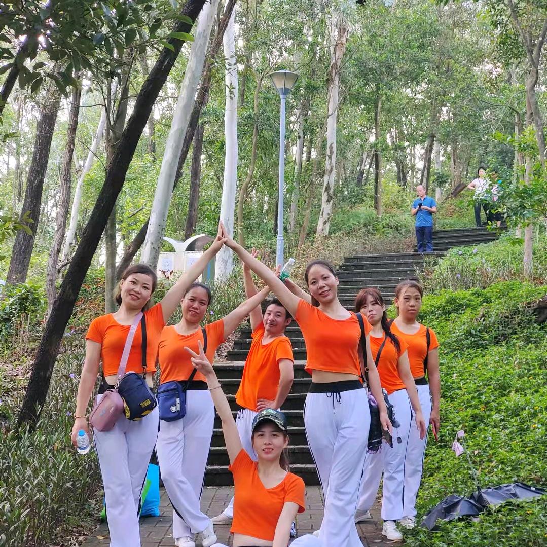 平湖凤凰山曳步舞阿旺