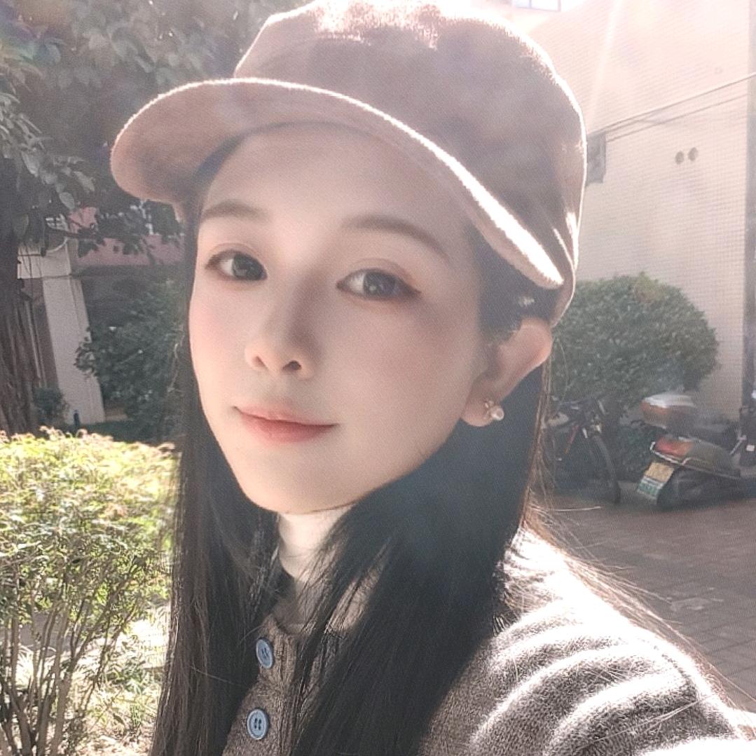 ᥫᩣ 黄ℋ𝓊𝒶𝓃ℊ ᥫᩣ