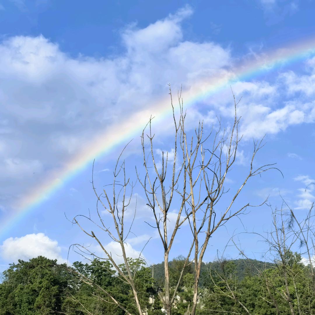 云采耳(ノ^o^)ノ按摩＼(^▽^＠烫浴