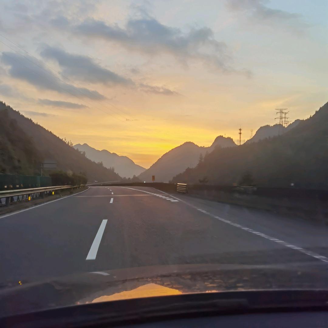 @東哥