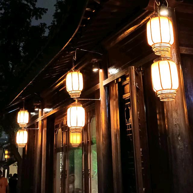 听风过海&&头像