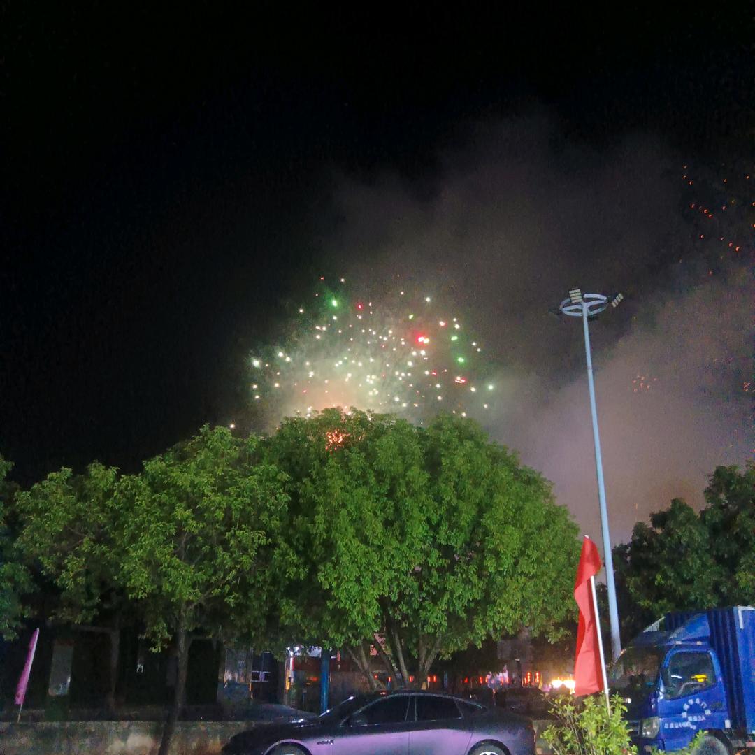 用户小鱼