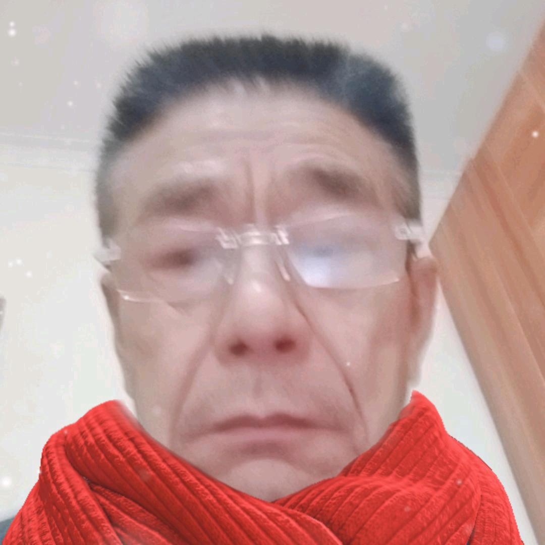 星际战甲。荆戈。。