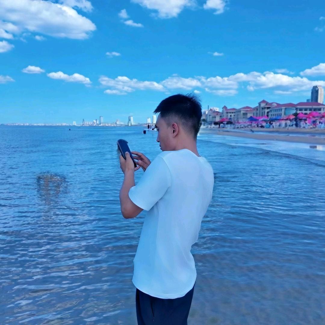 意气风发的男儿