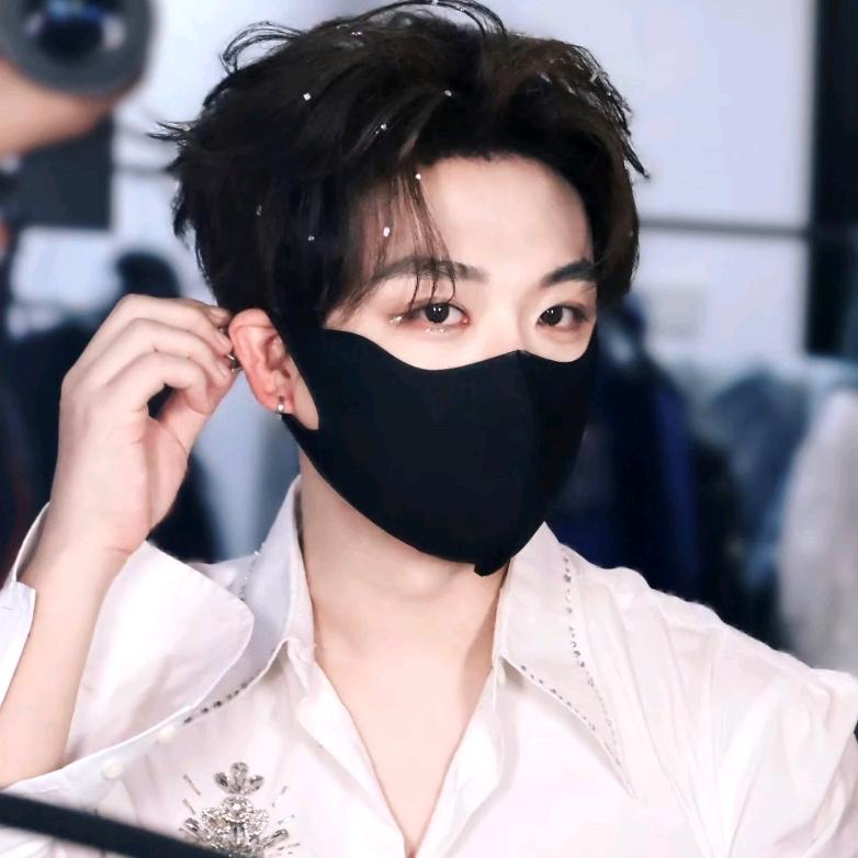 晨夏🦈ˣʸ（上上签）