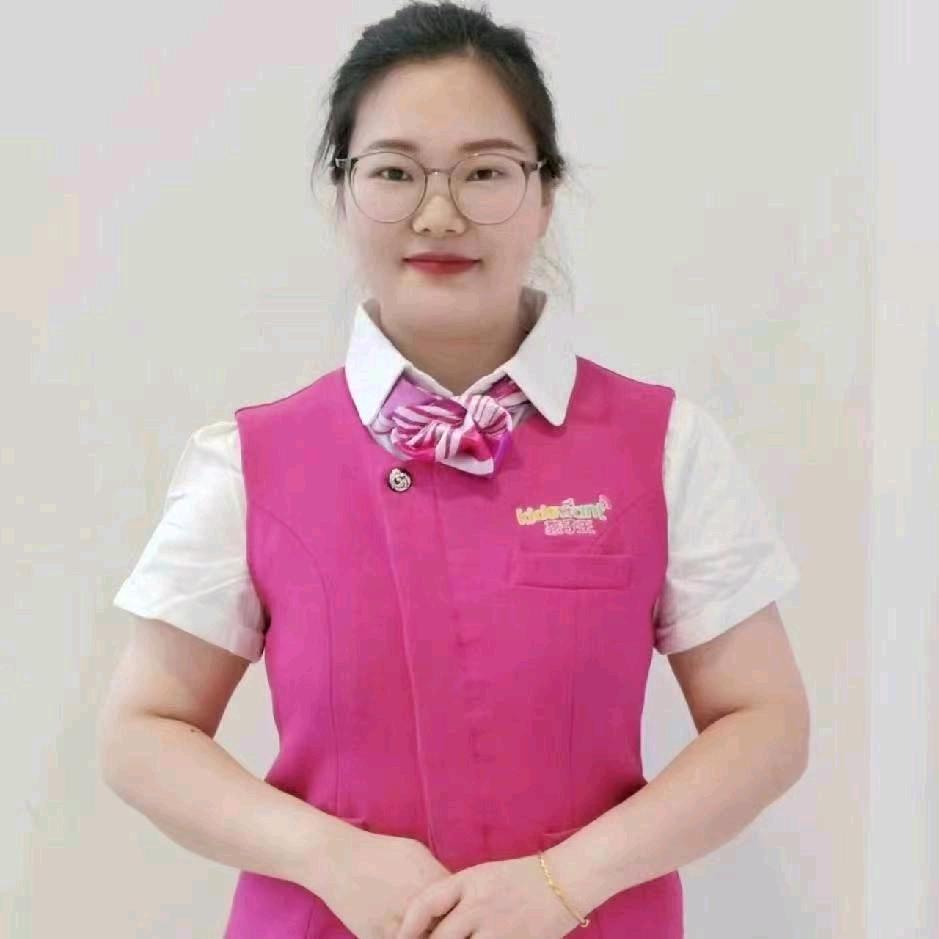 孩子王育儿顾问黄丹老师