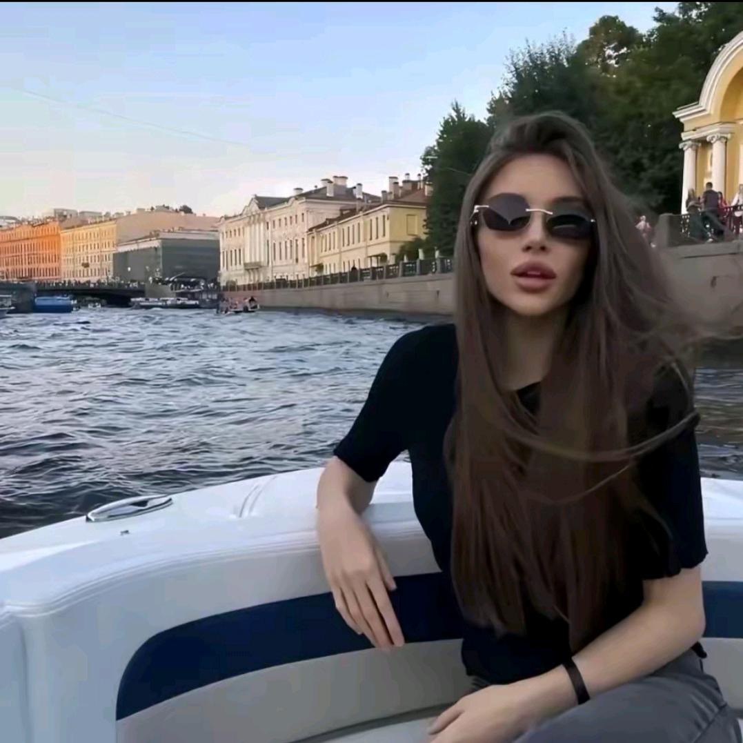 ᬐ