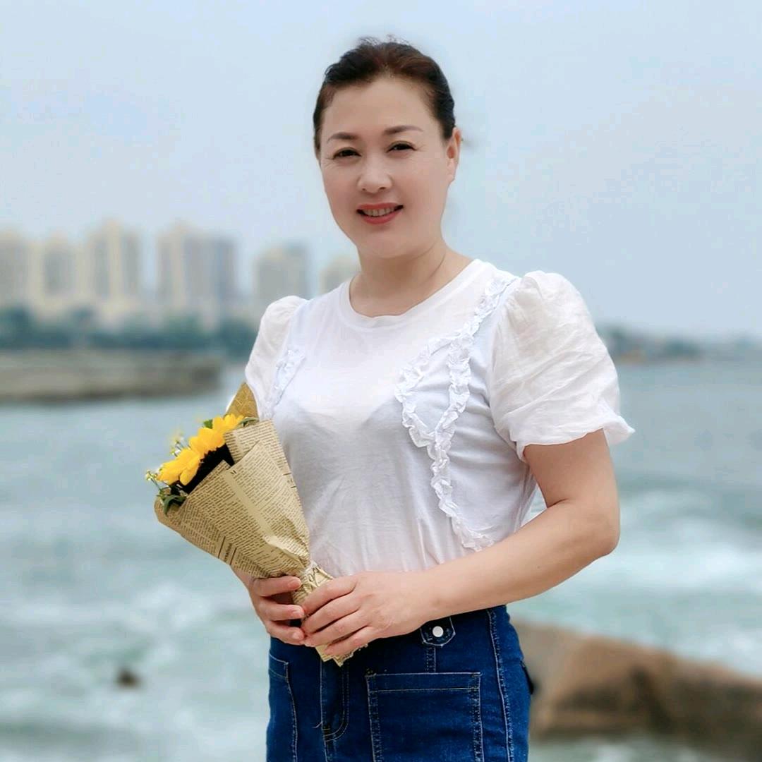 西咸新区沣东新城绯菱券百货店（个体工商户）