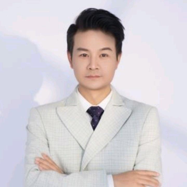 金辉名剪
