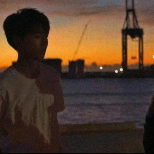 苦瓜大王不哭泣头像