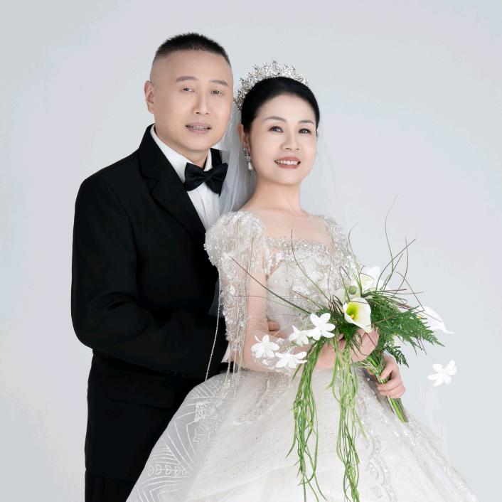 惠姐，蕾奇尔洗衣