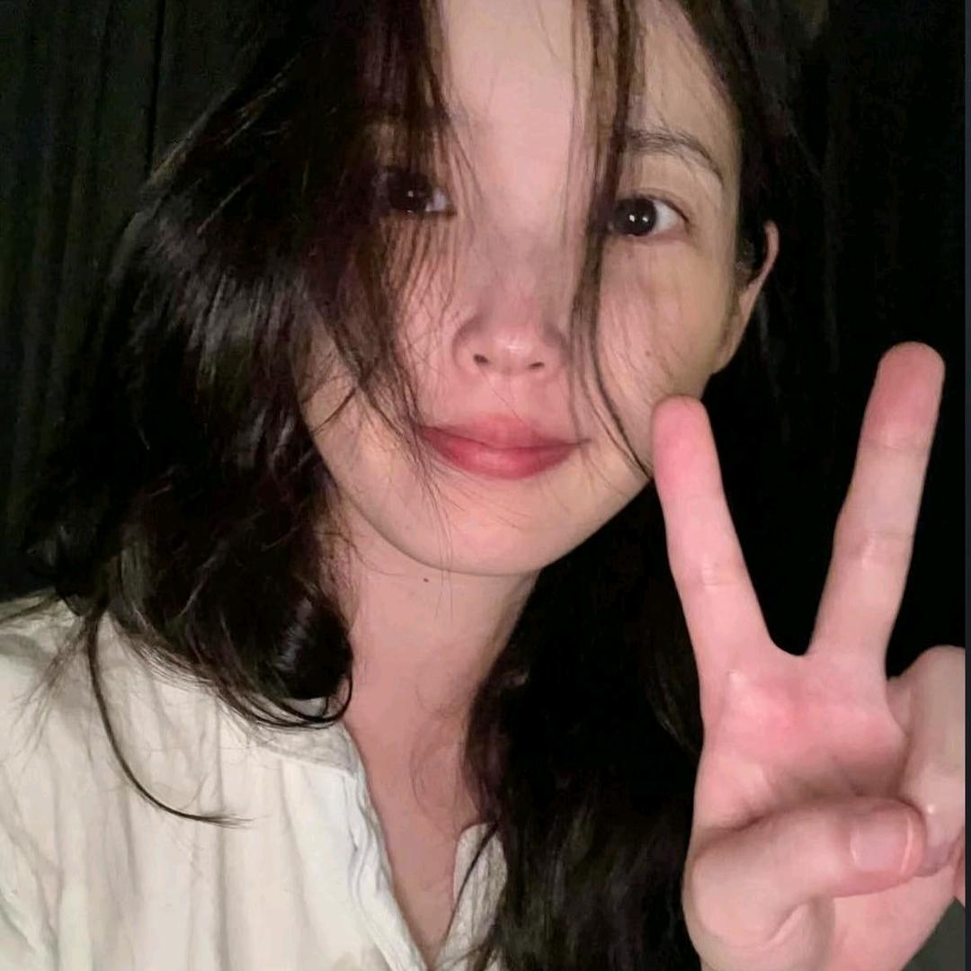 阿达莱提.勒胤🏸️ 🕊️
