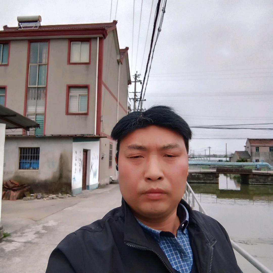 小贵贵