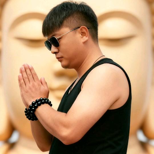 挖机低保户！《丹少》