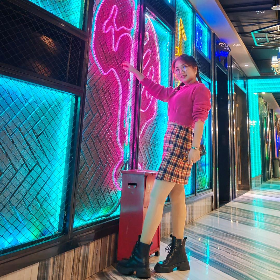 (ง •̀_•́)ง小不点✪ω✪