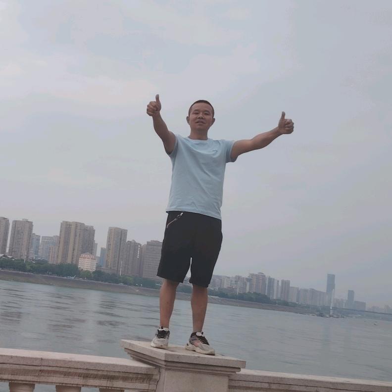 铁血男儿