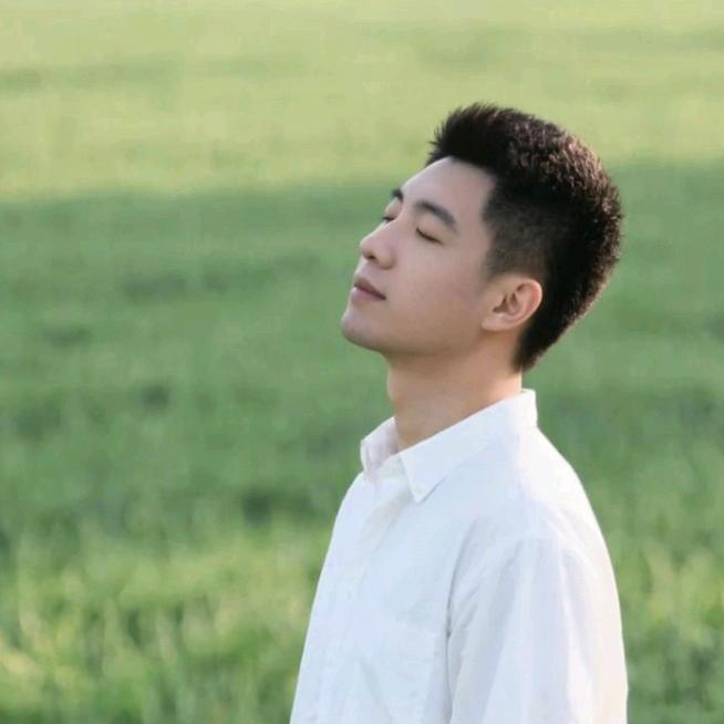 李鲜声（心灵摆渡人）