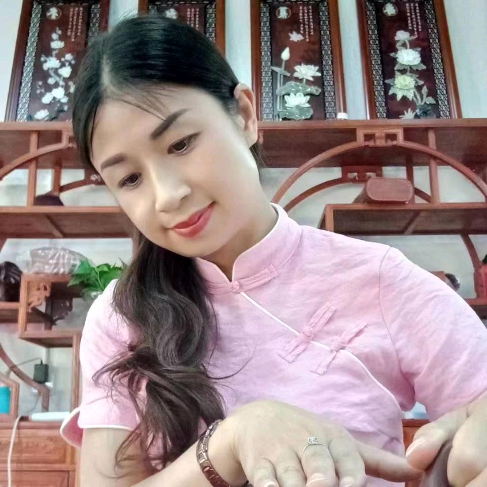 明婧红木