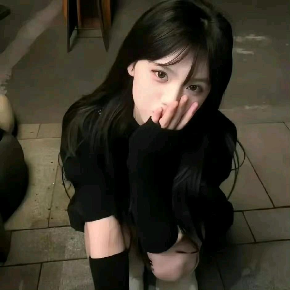 康康.
