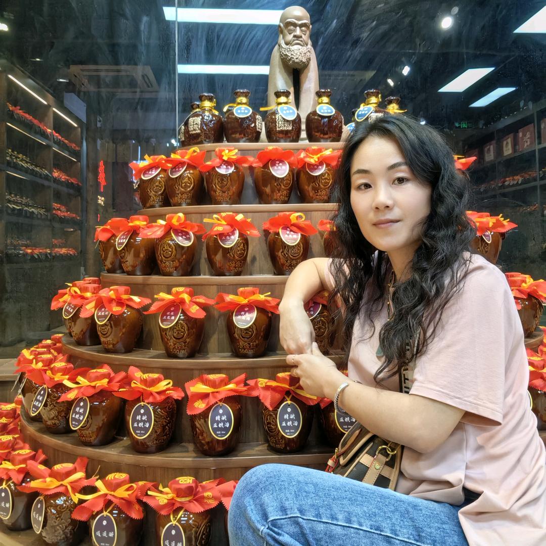 泽姐在大化的门窗生活