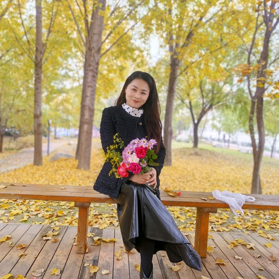 在杨凌做品牌托管的何老师