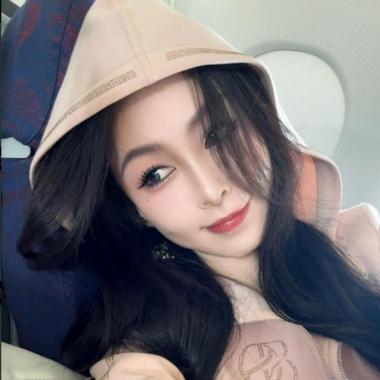 余潇潇穿搭打卡