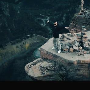 万般努力(实物D押）