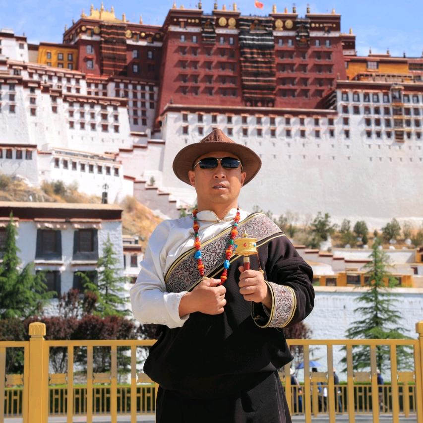 疆藏行途旅游