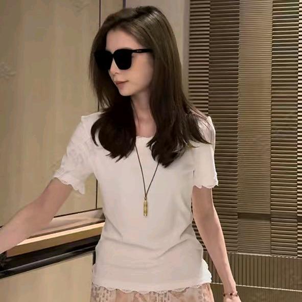 伊诺kiyomi-穿搭分享