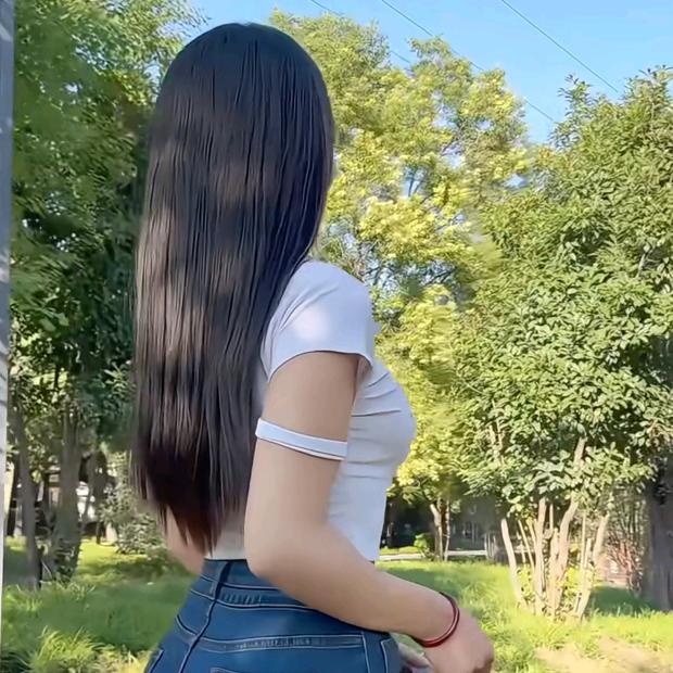 转身的微笑