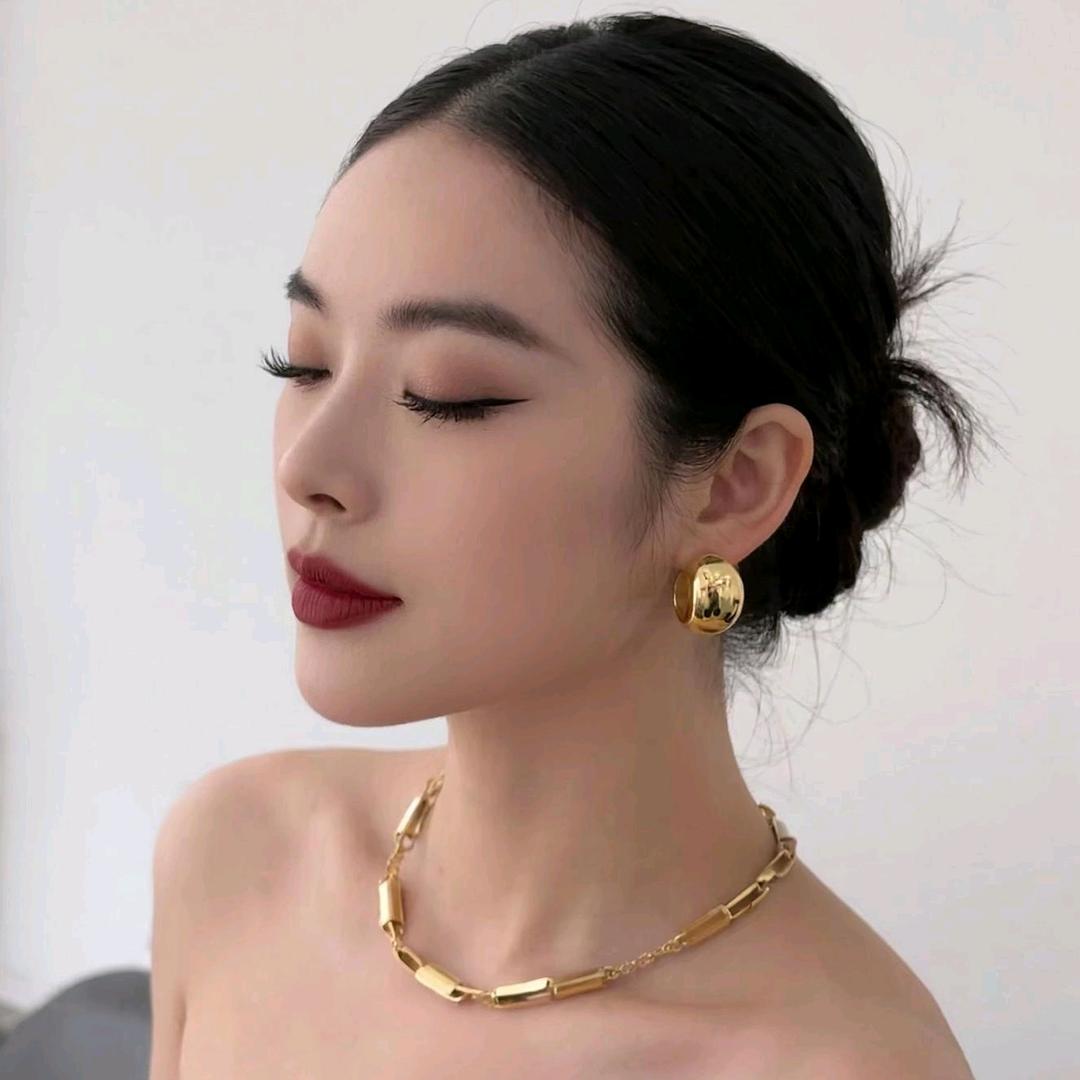 潢川商贸城西雅图女装